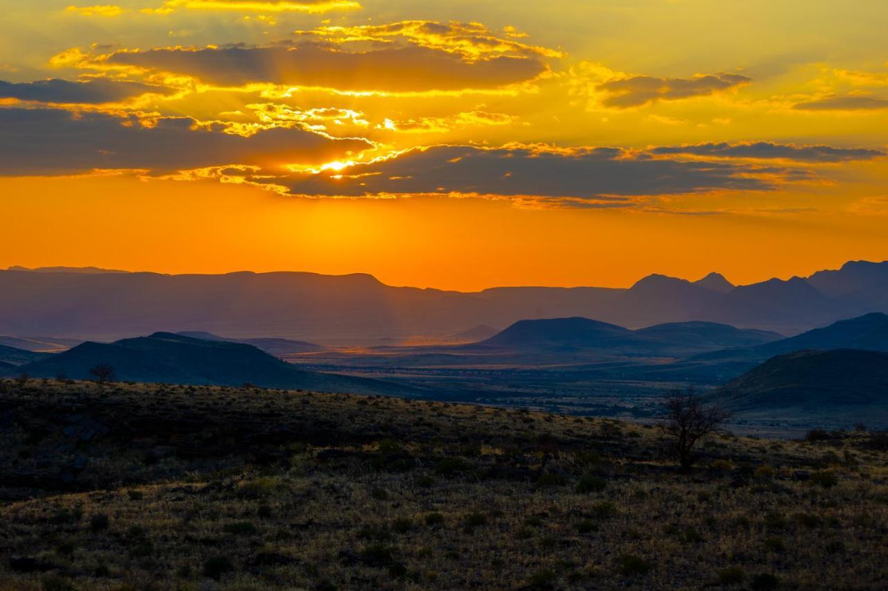 Hotel Neuras Wine And Wildlife Estate Namib-Naukluft National Park Esterno foto